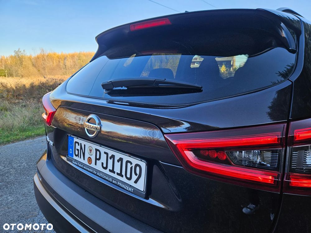 Nissan Qashqai 1.6 DIG-T Tekna - 8