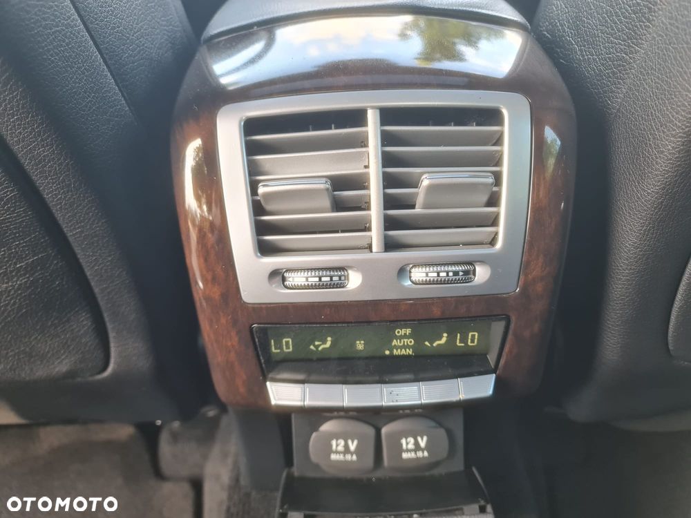 Mercedes-Benz Klasa S 350 BlueTEC L DPF 4Matic 7G-TRONIC - 38
