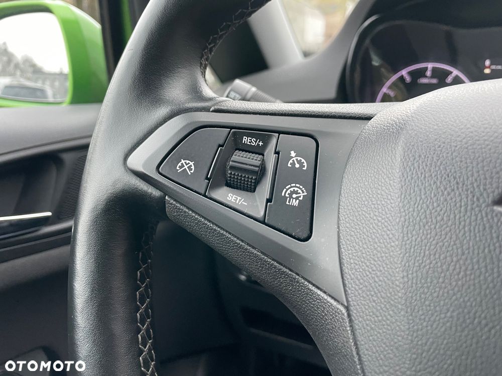 Opel Corsa 1.4 16V Edition - 24