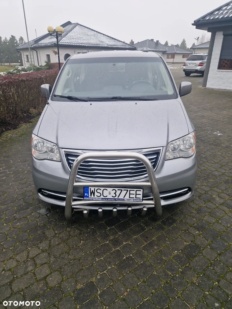 Chrysler Town & Country 3.6 Touring - 1