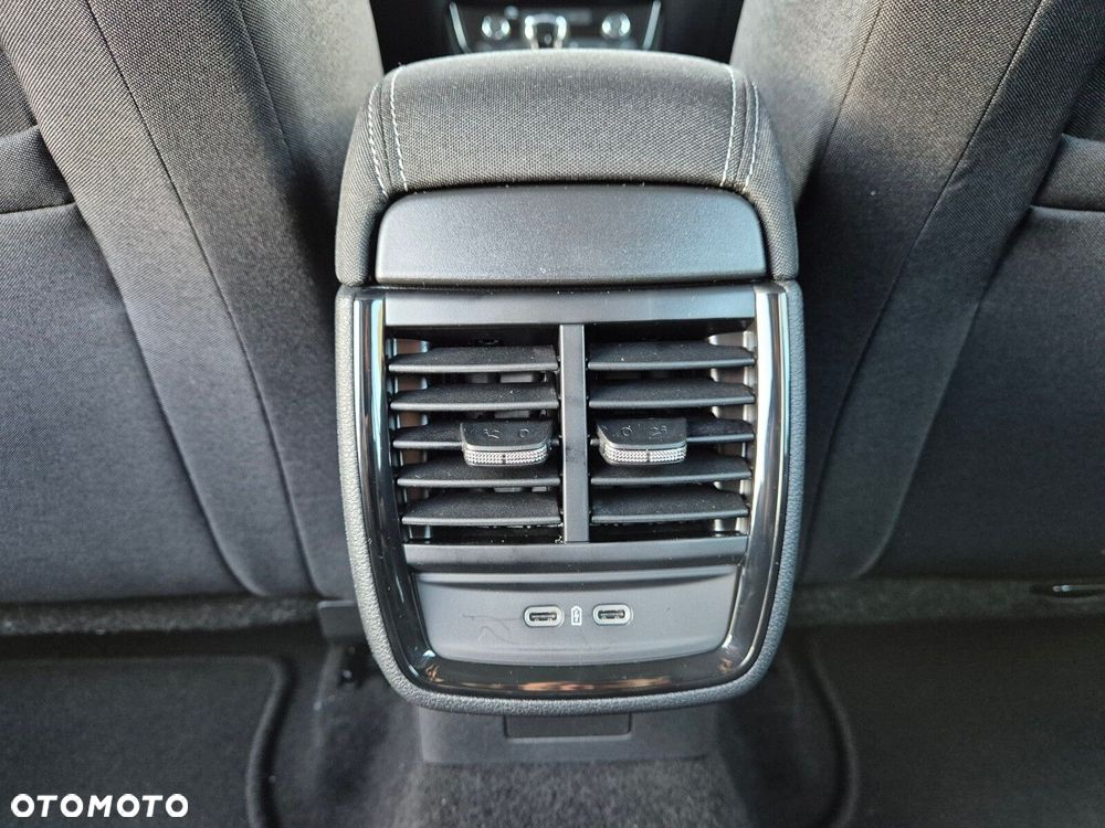 Skoda Kamiq 1.0 TSI Edition 130 DSG - 32