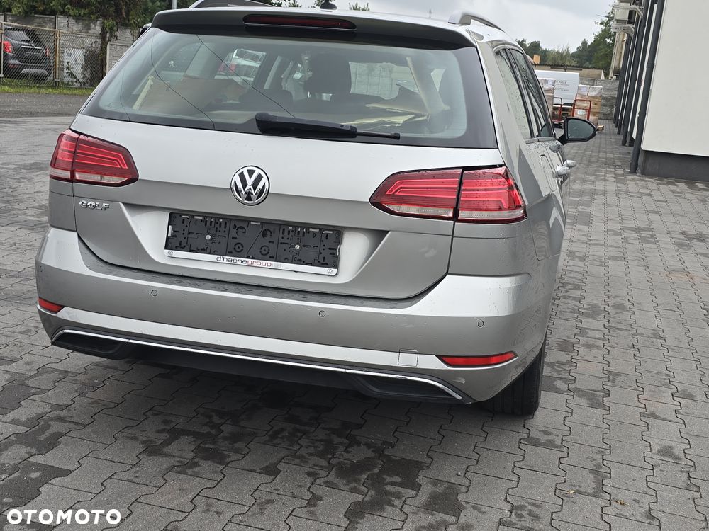 Volkswagen Golf Variant 1.6 TDI (BlueMotion Technology) Comfortline - 4
