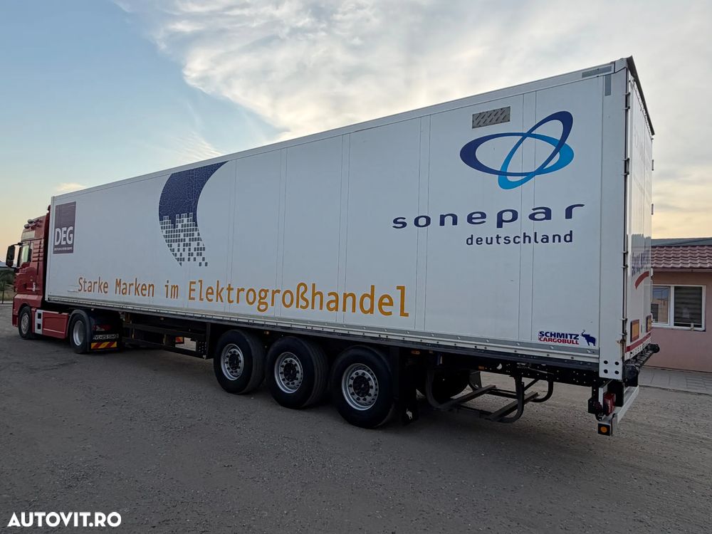 Schmitz Cargobull SKO 24 Duba Box Carosata Izoterma - 7