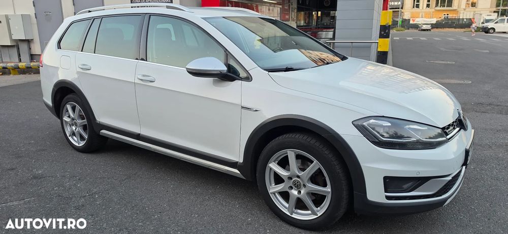Volkswagen Golf 2.0 TDI DPF BMT Highline - 1