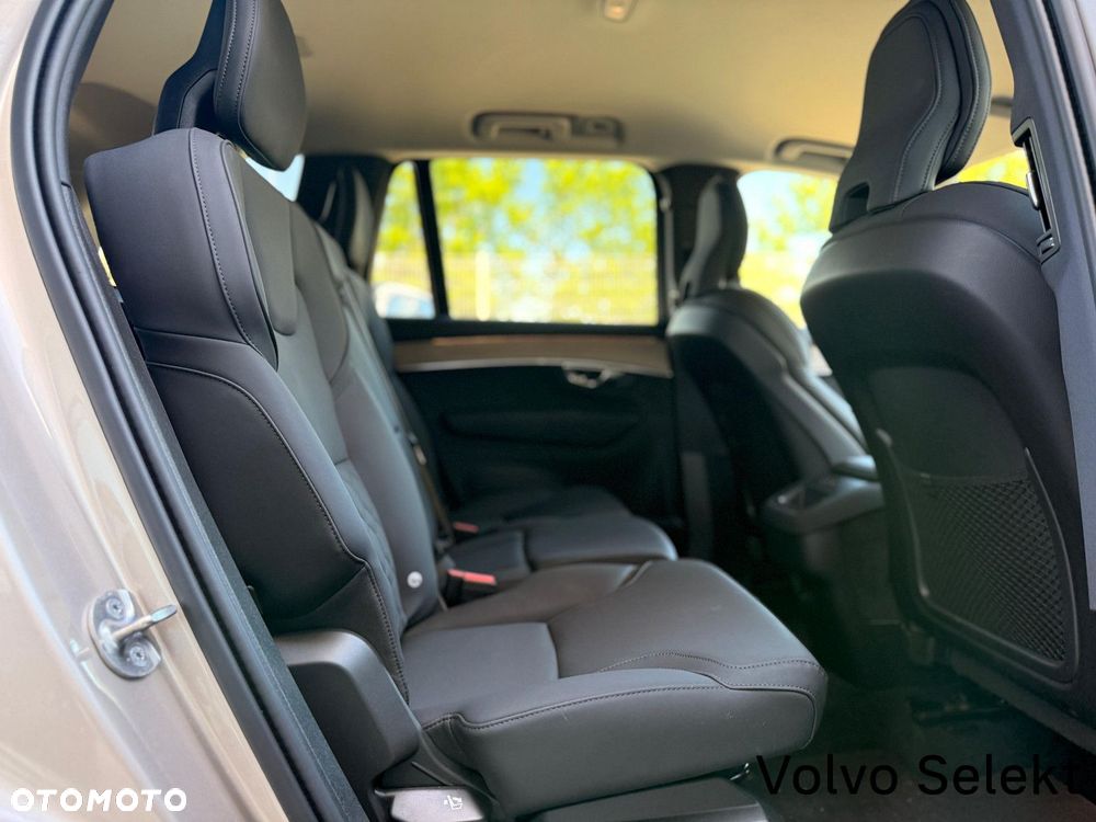 Volvo XC 90 - 33