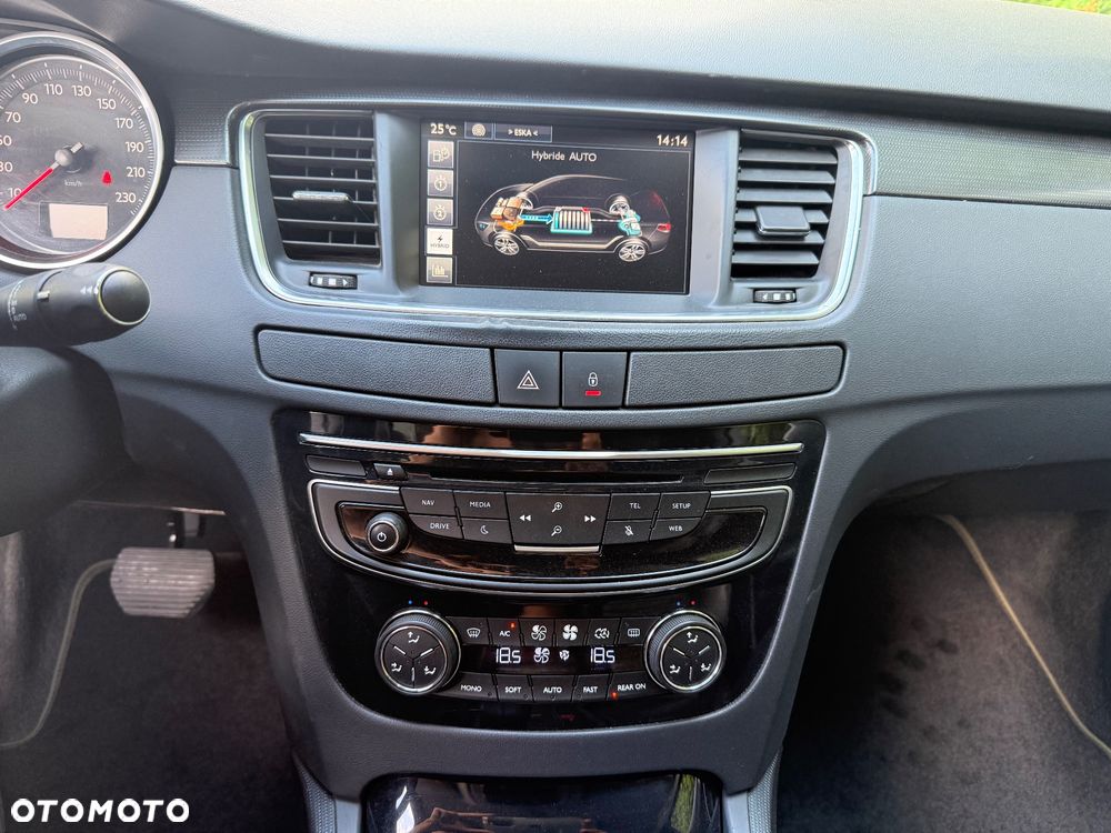 Peugeot 508 Hybrid4 Allure - 15
