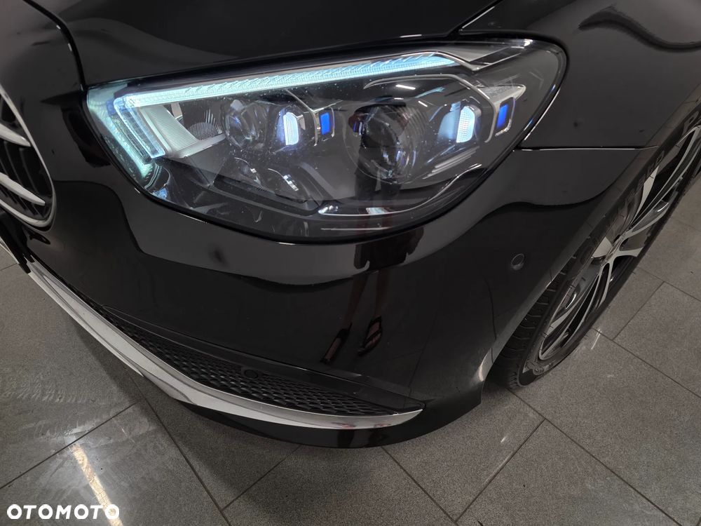 Mercedes-Benz Klasa E - 31