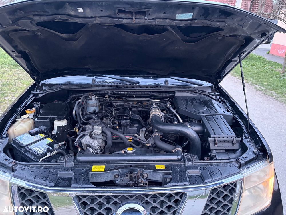 Nissan Pathfinder - 13