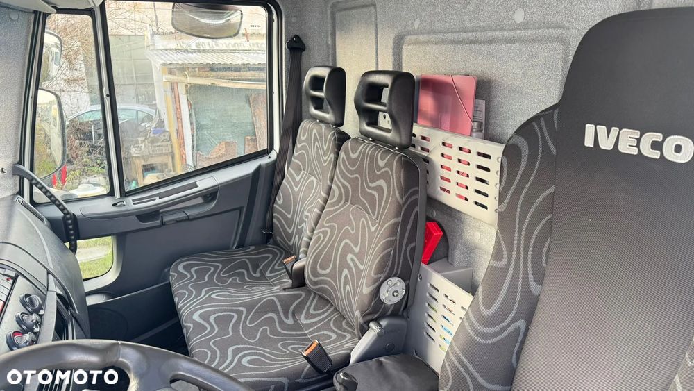 Iveco EUROCARGO 120e25 - 3