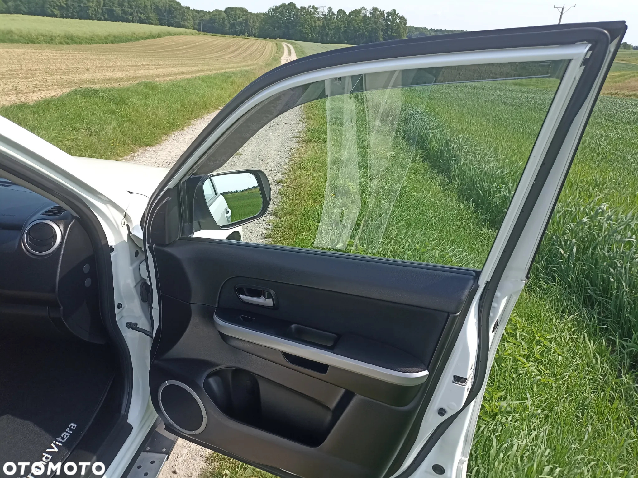 Suzuki Grand Vitara 2.4 Premium EU5 - 23