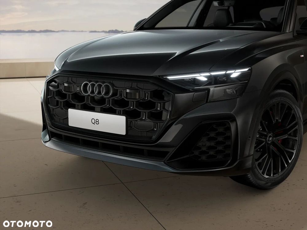 Audi Q8 - 6