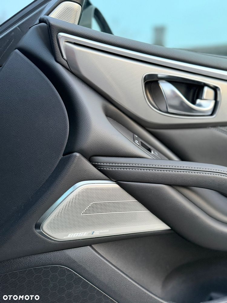 Infiniti Q60 Q60S 3.0t AWD Sport - 12