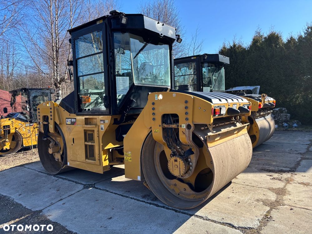 Caterpillar 2016/17 r WAGA 10TON , STAL STAL,obcinarka, bęben nie dzielony! - 17