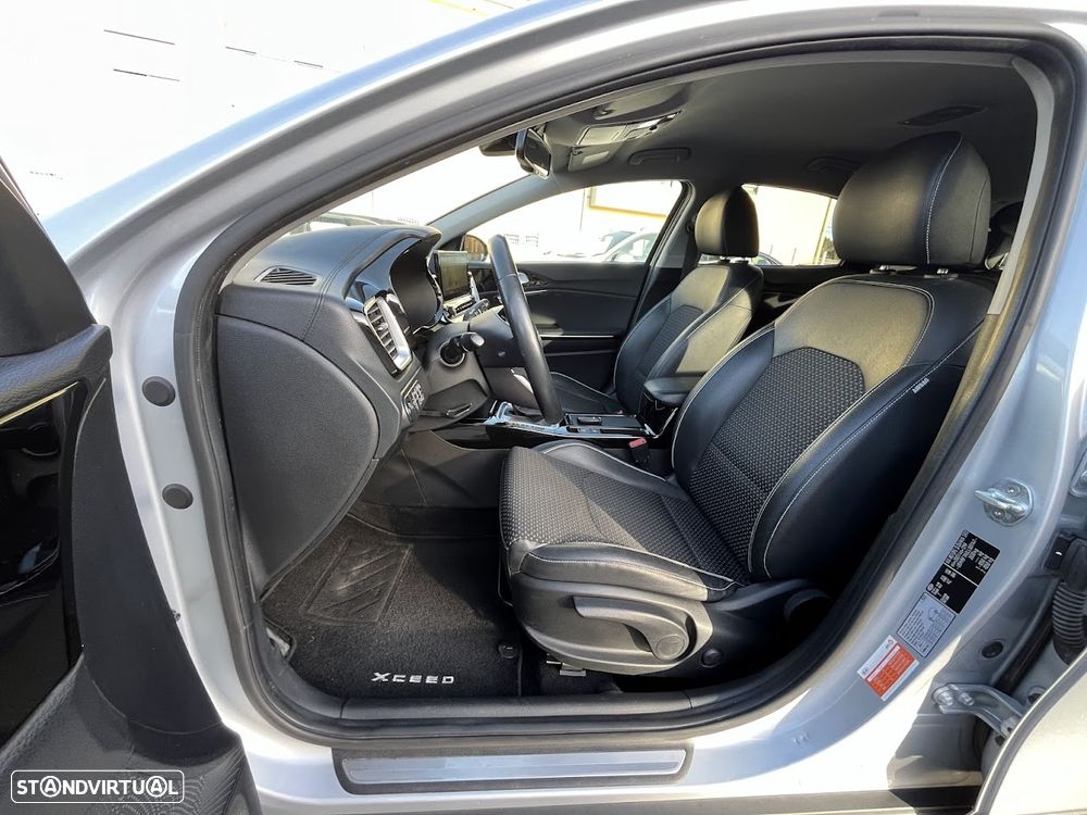 Kia XCeed 1.6 GDi PHEV Drive - 32