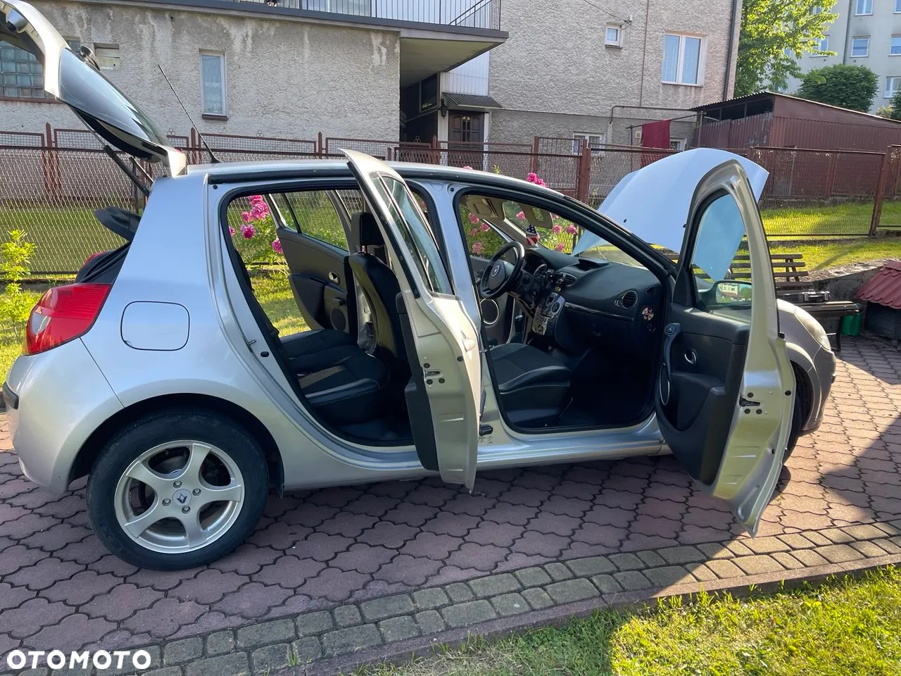Renault Clio 1.5 dCi Extreme - 8