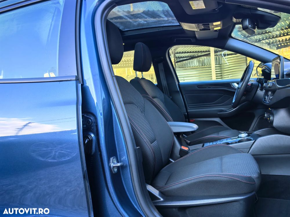 Ford Focus Turnier 1.5 EcoBlue Start-Stopp-System Aut. ST-LINE - 14