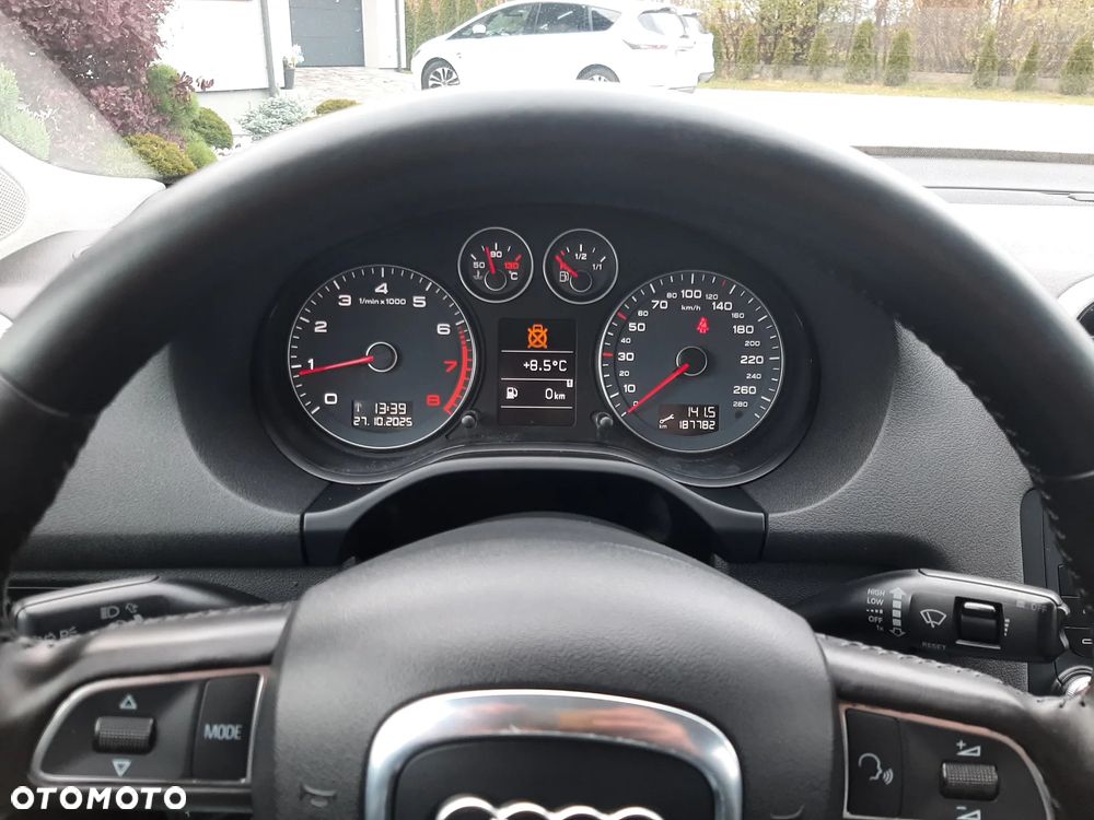 Audi A3 Sportback 1.6 Ambition - 6