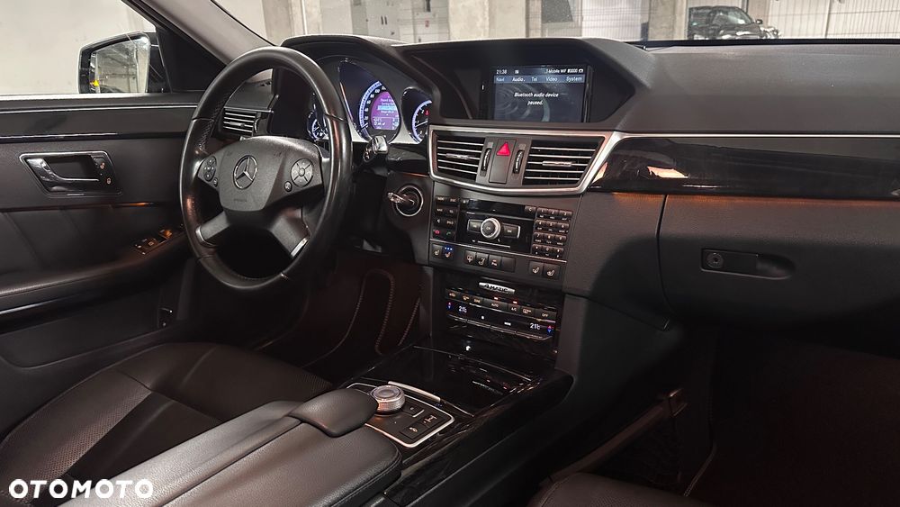 Mercedes-Benz Klasa E 350 CDI DPF 4Matic BlueEFFICIENCY 7G-TRONIC Avantgarde - 9