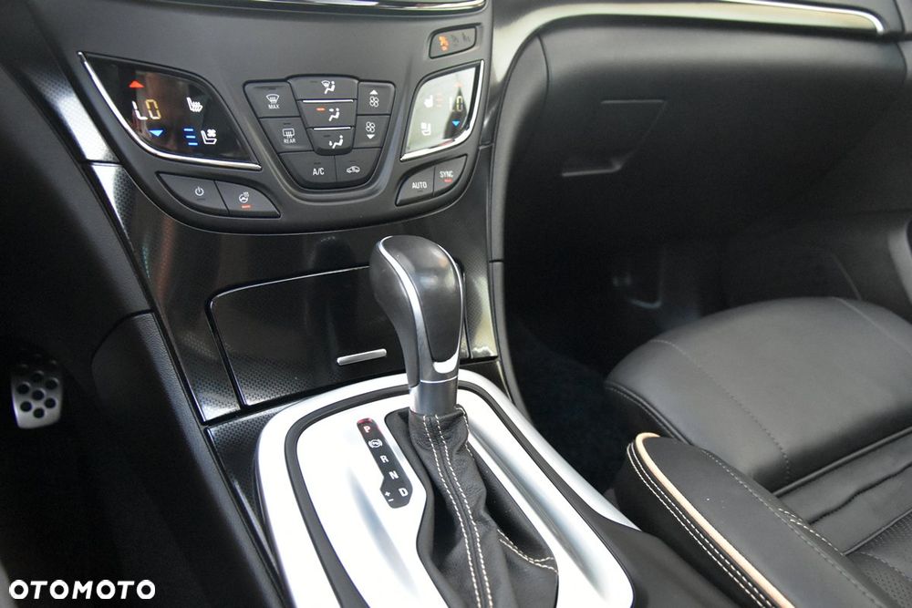 Opel Insignia 2.0 CDTI 4x4 Innovation - 30