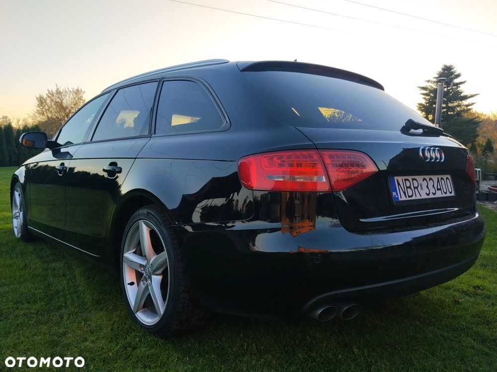 Audi A4 Avant - 5