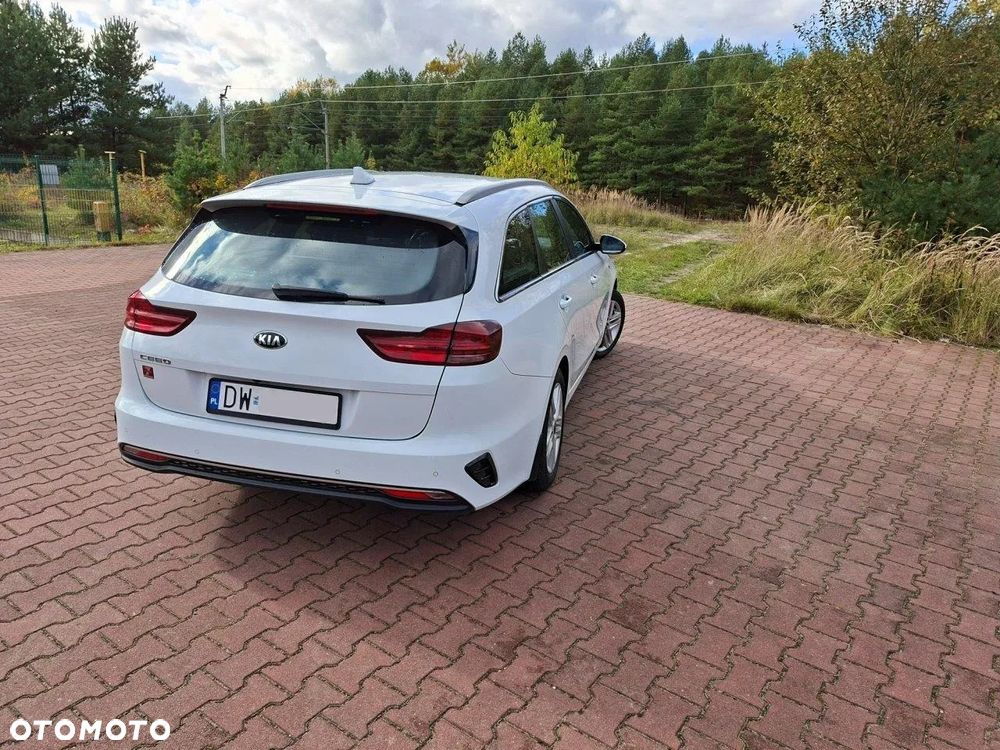 Kia Ceed 1.4 T-GDI L DCT - 4