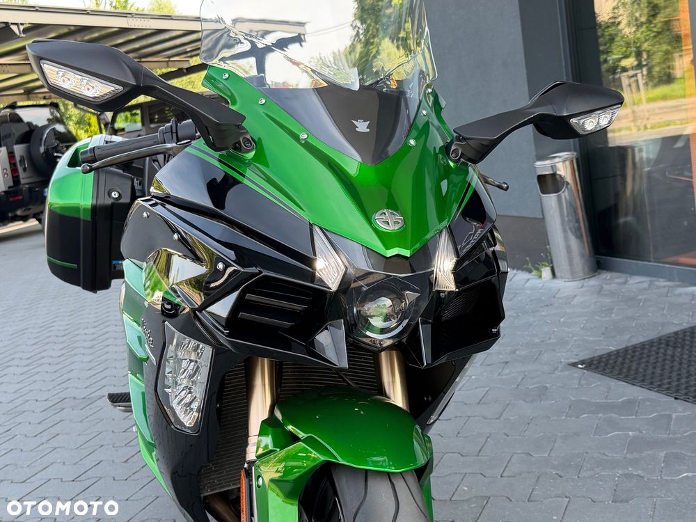 Kawasaki Ninja H2 SX - 29