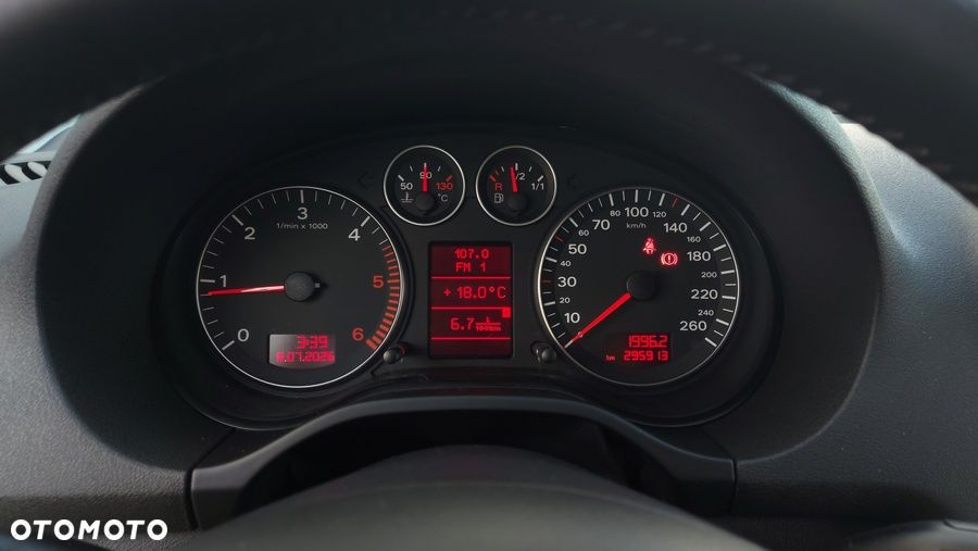 Audi A3 Sportback 2.0 TDI Ambiente - 19