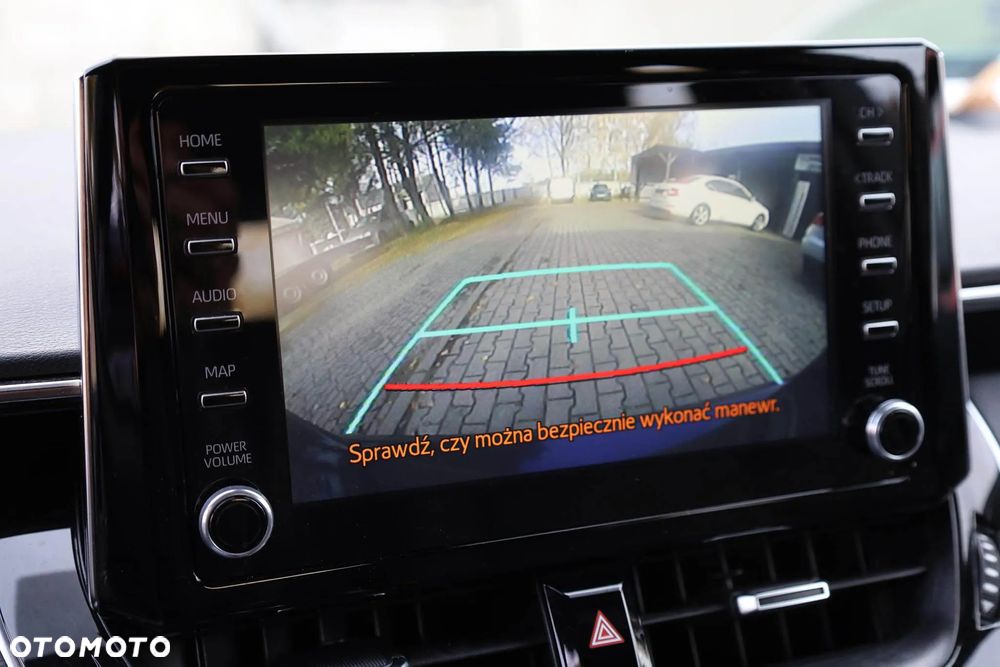 Toyota Corolla 1.8 Hybrid GPF Comfort - 18