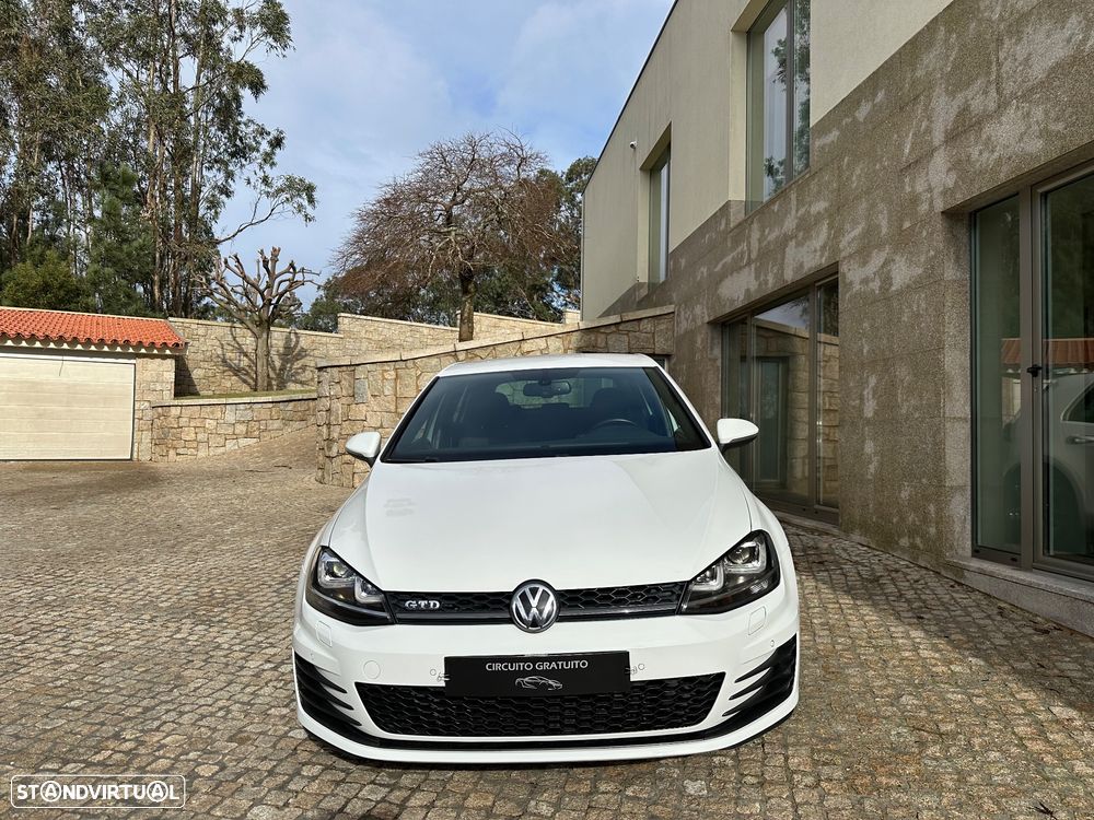 VW Golf 2.0 TDi GTD DSG - 3