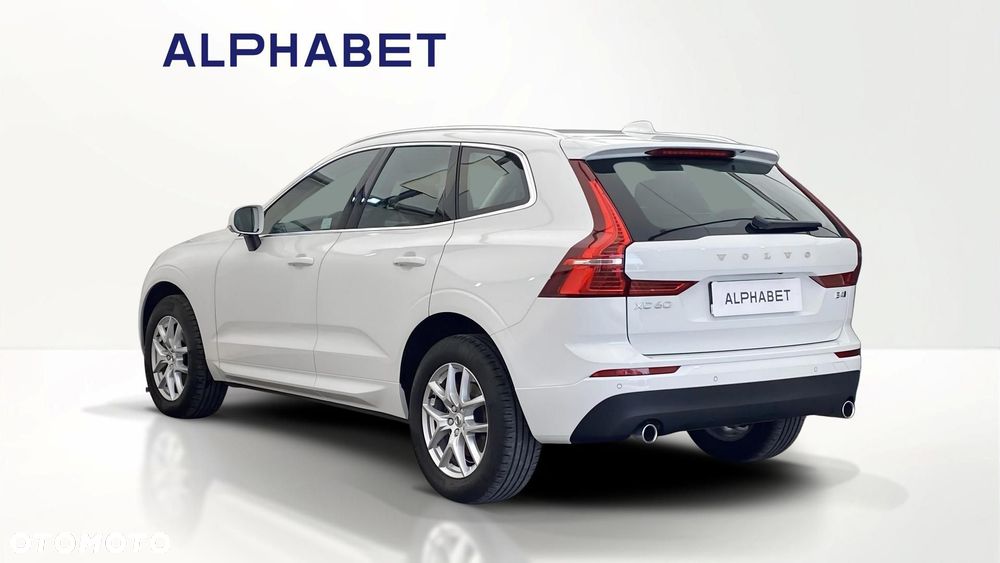 Volvo XC 60 B4 D AWD Momentum Pro - 3