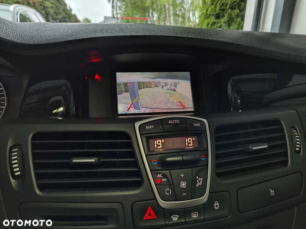 Renault Laguna 2.0 dCi Bose Edition - 23