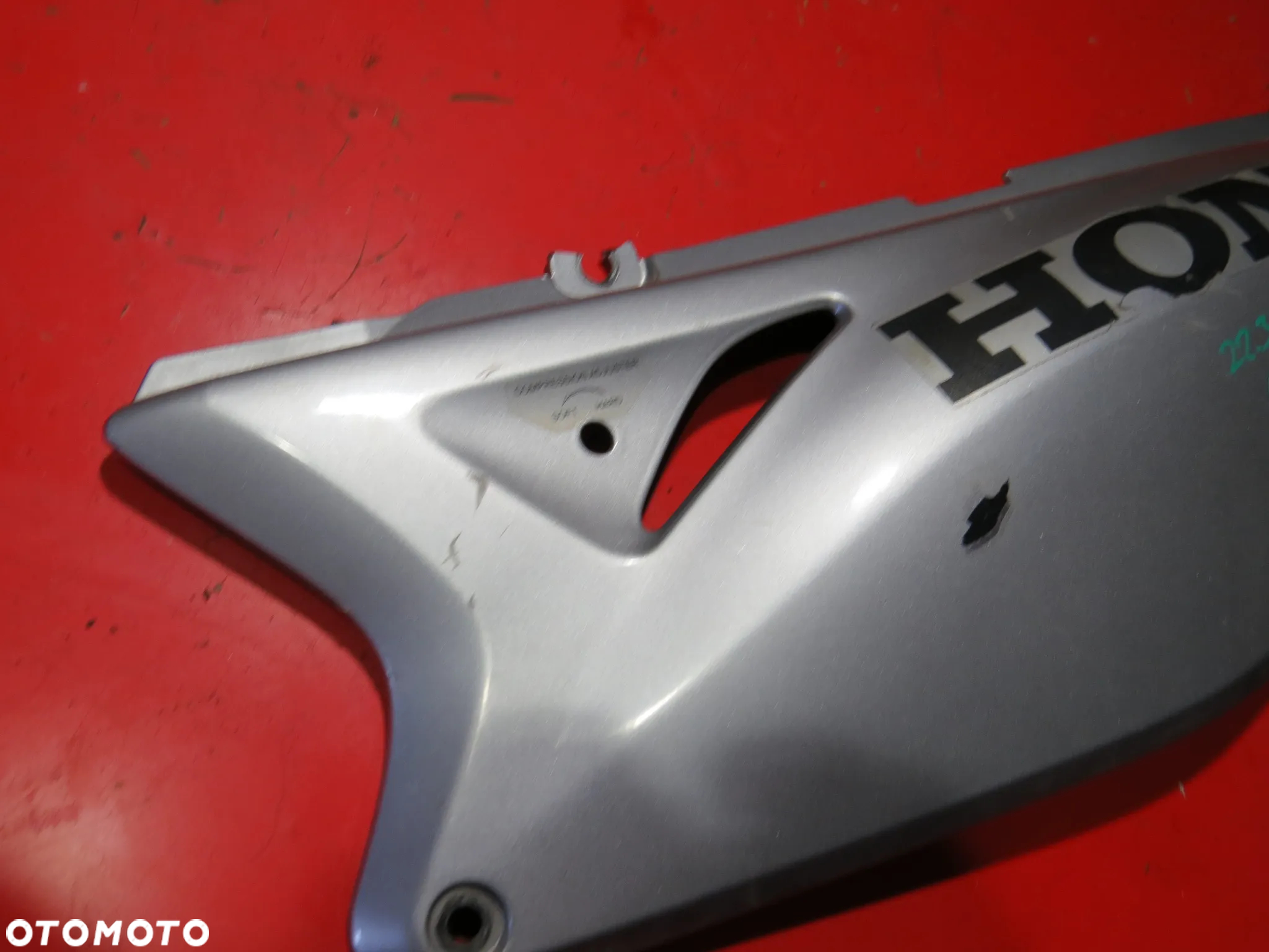 HONDA TRANSALP XL650V XL 650 zadupek ogon owiewka osłona tył  tylna - 3