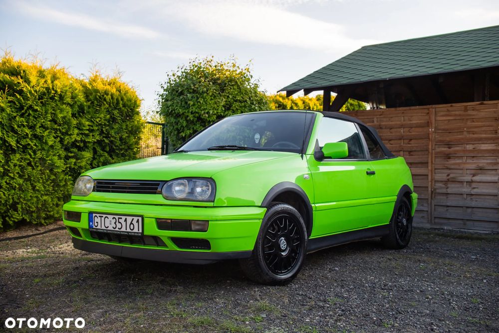 Volkswagen Golf 1.8 - 13