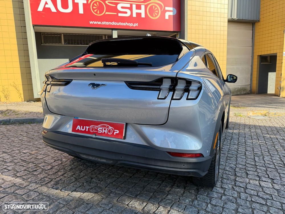 Ford Mustang Mach-E 75.7 kWh Base - 15