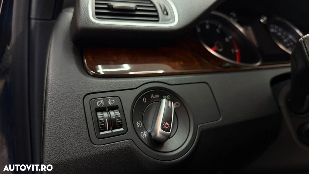 Volkswagen Passat Variant 1.4 TSI DSG Comfortline - 25