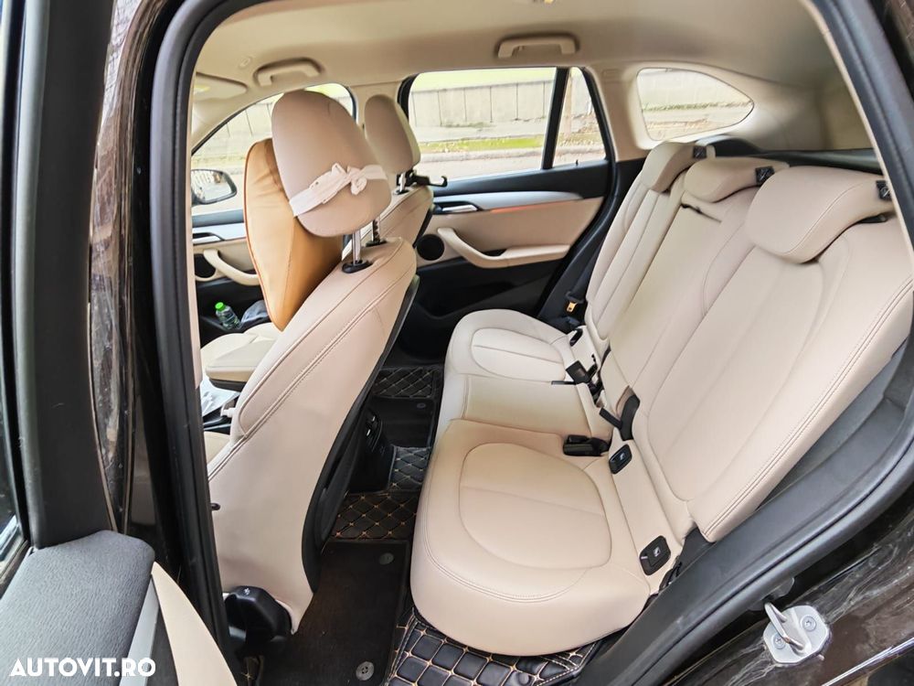 BMW X1 sDrive18i Aut. xLine - 4