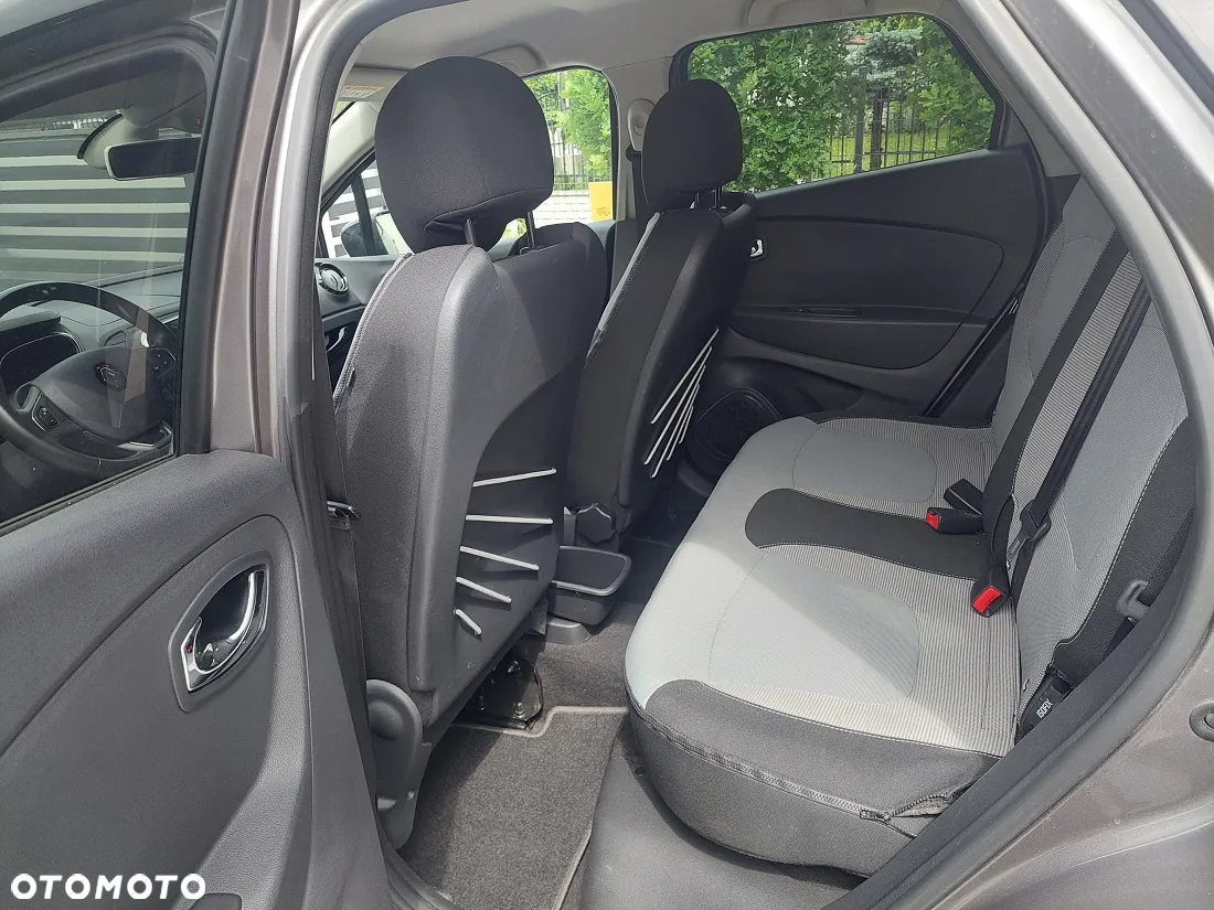 Renault Captur 1.2 Energy TCe Initiale Paris EDC - 11