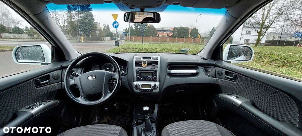 Kia Sportage 2.0 d Freedom - 13