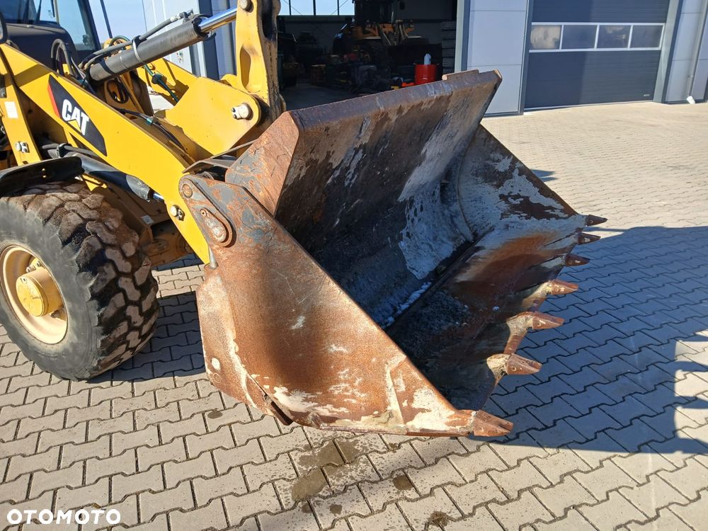 Caterpillar 907M - 7