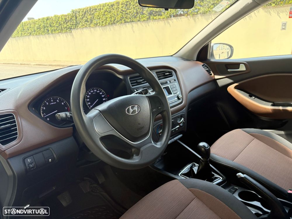 Hyundai i20 1.2 Access Plus - 8