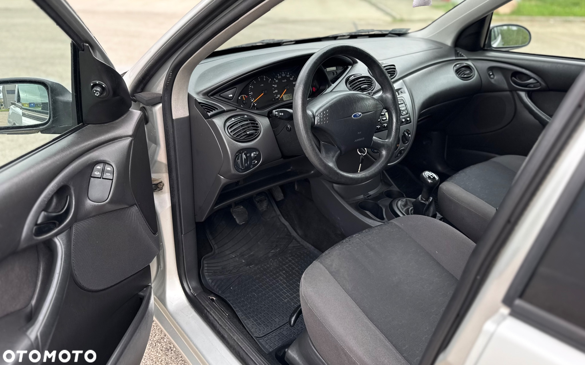 Ford Focus 1.6 Comfort X / 100 - 5