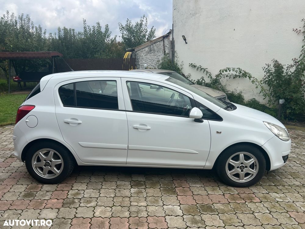 Opel Corsa - 7