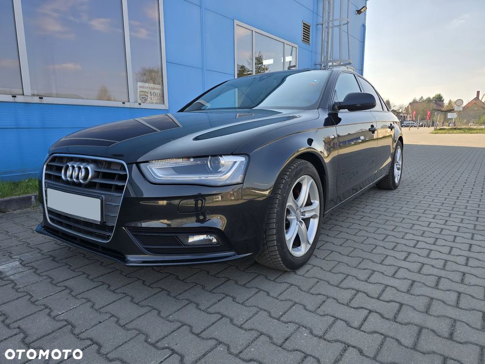Audi A4 Limousine 2.0 TDI DPF S line Sportpaket - 1