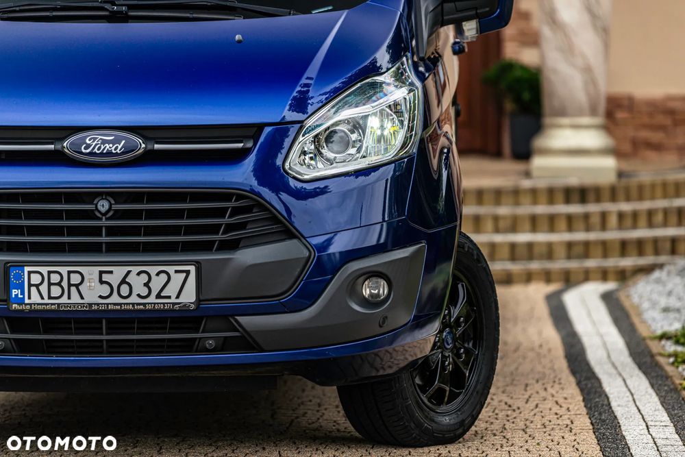 Ford Transit Custom - 11