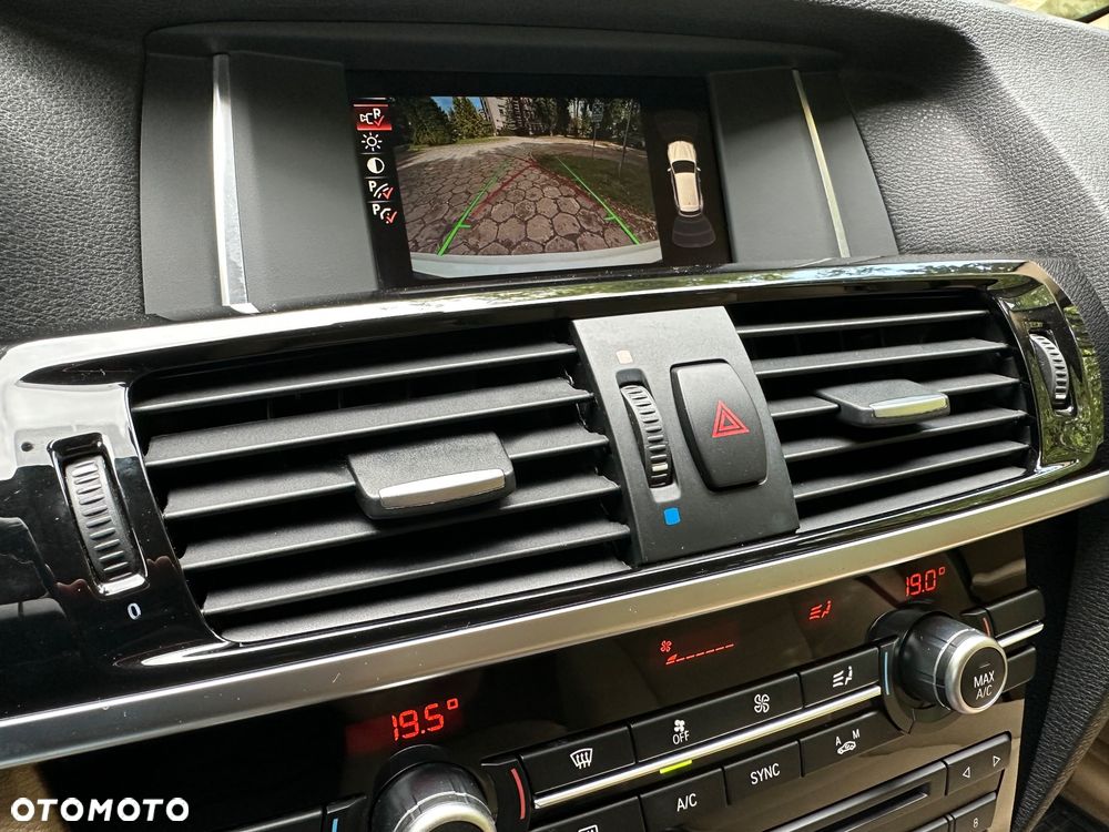 BMW X3 xDrive28i Sport-Aut Advantage - 15
