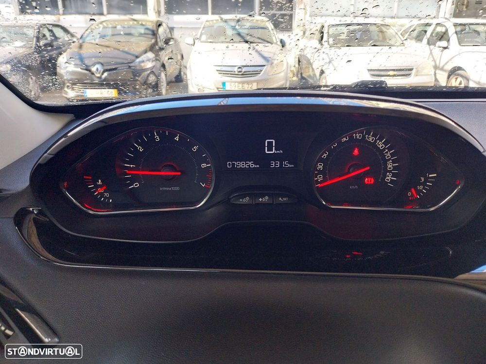 Peugeot 208 1.2 VTi Access - 7