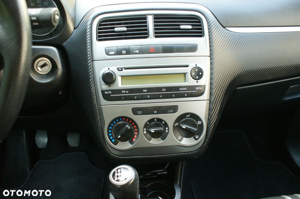 Fiat Grande Punto - 7