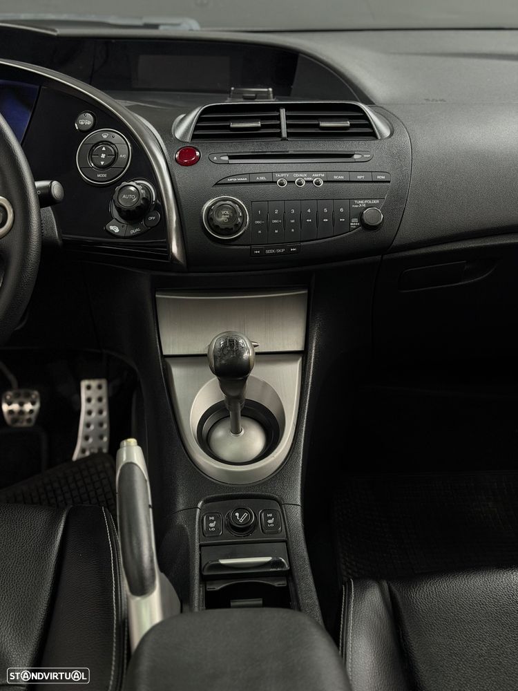 Honda Civic 1.8i-VTEC Comfort - 17