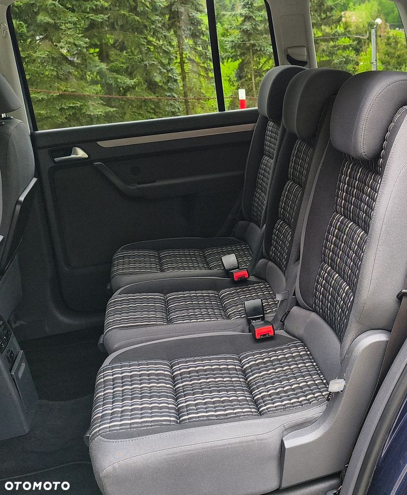 Volkswagen Touran 2.0 TDI DPF Cross - 17