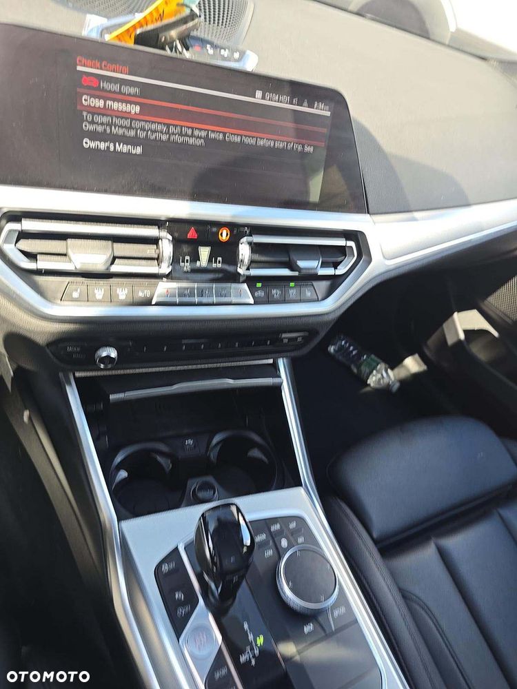 BMW Seria 3 330i xDrive M Sport - 5